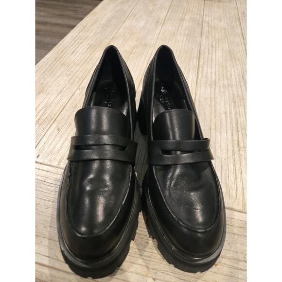 Marc Fisher LTD Latika Women's Black Slip-On Lug Sole Loafers Size 9M - Picture 2 of 9